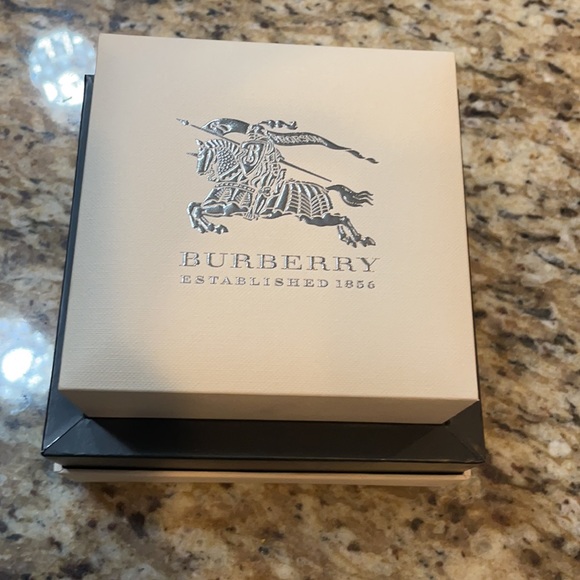 Burberry watch men’s